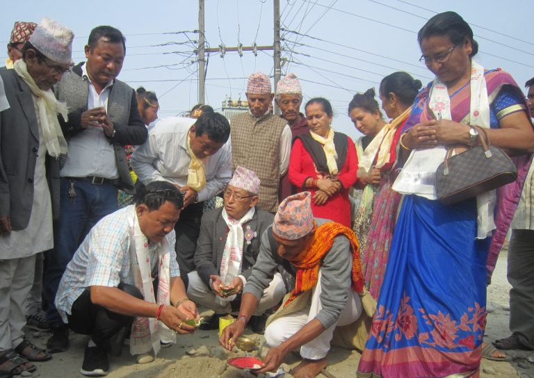 श्रीजंगाको पूर्णकदको प्रतिमा निर्माण गरिन्दैं